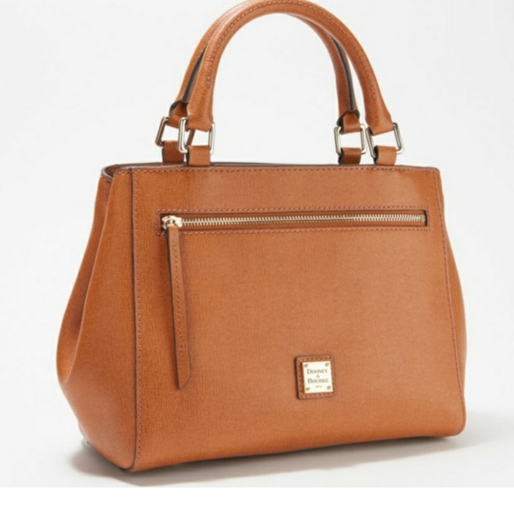 Dooney & Bourke Handbags - NWT DOONEY BOURKE SAFFIANO SMALL ZIP TOP SATCHEL